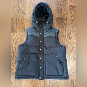Ariat Women's Black vest
